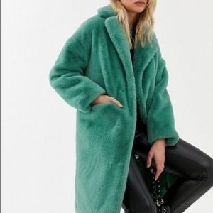TOPSHOP Faux Fur Coat